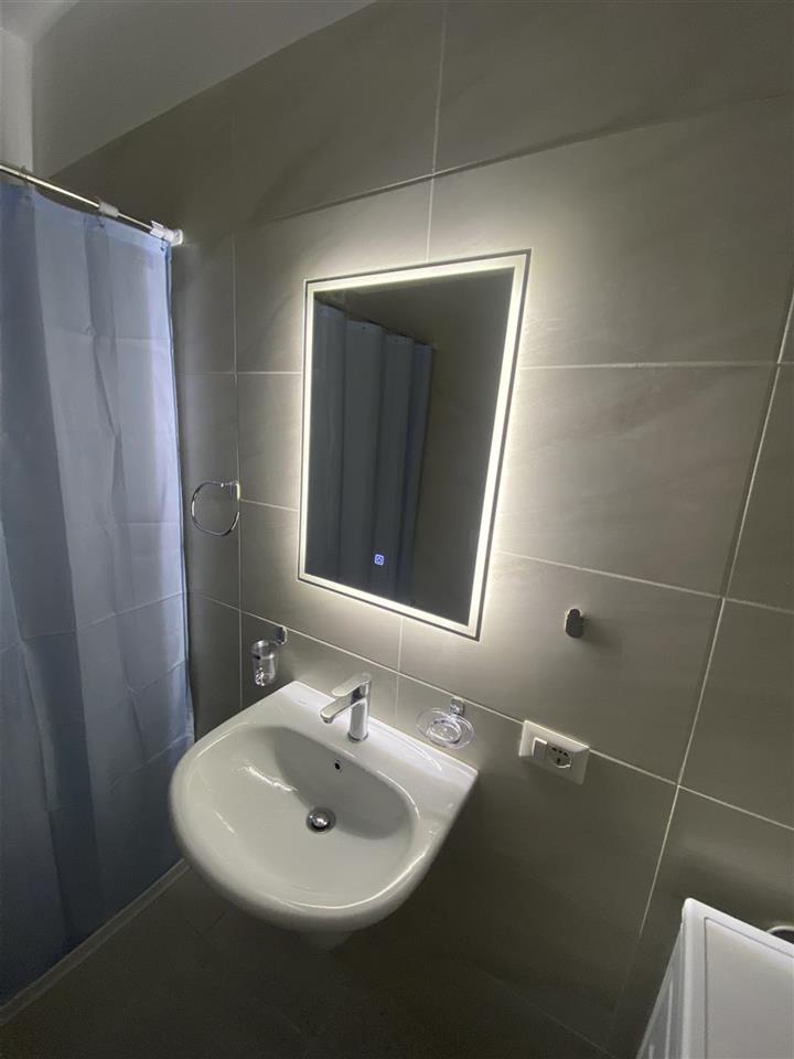 Jepet me qera apartament 1+1 te kompleksi Grand Gallery