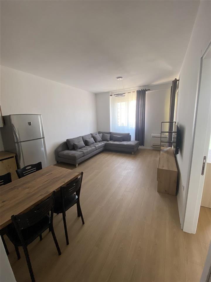 Jepet me qera apartament 1+1 te kompleksi Grand Gallery