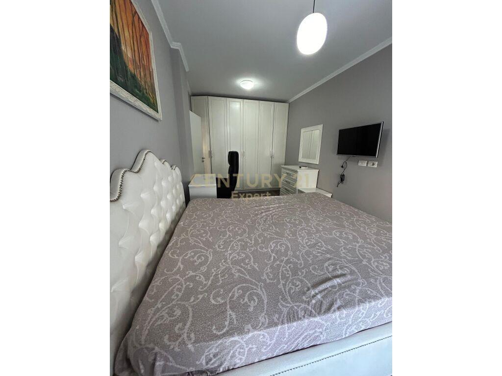 JAPIM ME QIRA APARTAMENT 2+1+PARKIM TEK KONTAKT!expert101935