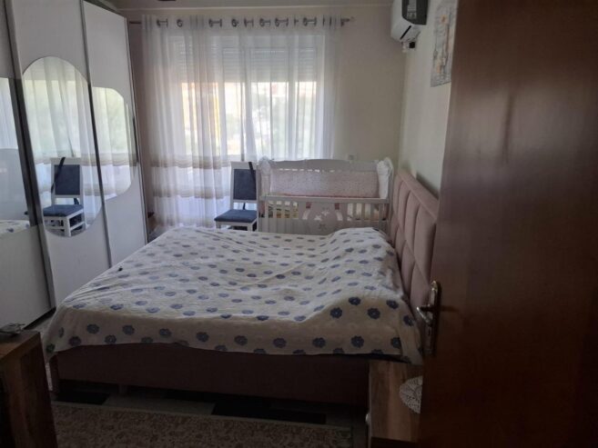 Shitet apartament 1+1 ne Fresk, Tirane