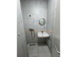 Shitet, Garsoniere, 21 Dhjetori, Tiranë