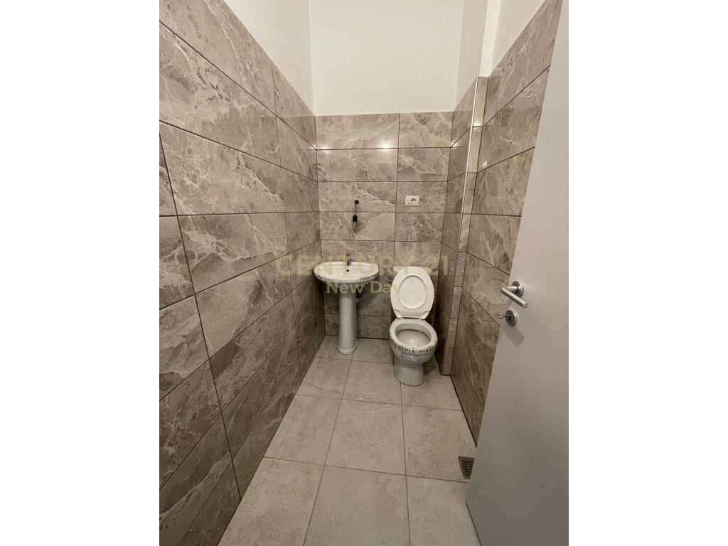 JEPET ME QIRA APARTAMENT 2+1+2 NE SHKOZET!