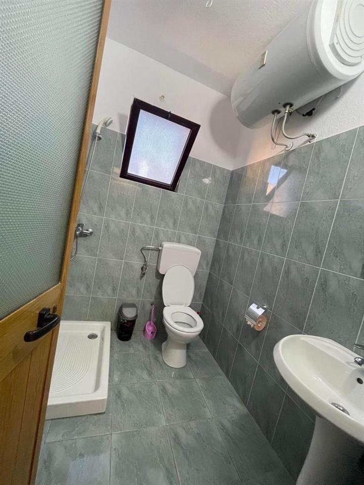 JEPET ME QERA SHTEPI 2 KATESHE NE GOLEM!