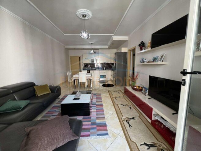 Shitet, Apartament 2+1, Yzberisht. 134,000 €