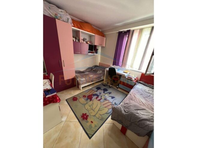 Shitet, Apartament 2+1, Yzberisht. 134,000 €