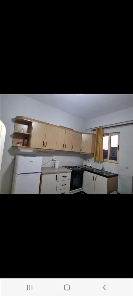 Shitet studio apartament