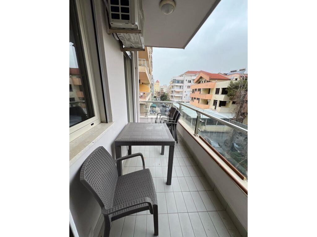 JEPET ME QIRA APARTAMENT 1+1 NE HEKURUDHA ME PAMJE NGA DETI!