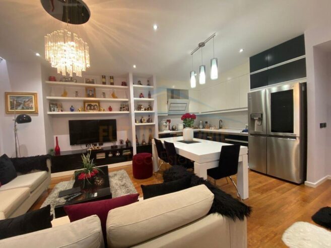 Shitet, Apartament2+1+2, Rruga e Kosovareve, Tirane
