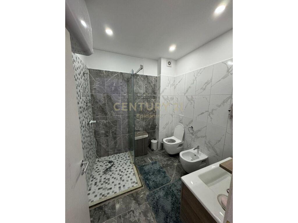 Apartament 2+1 me Qira tek Rruga e re e Portit, Durrës!