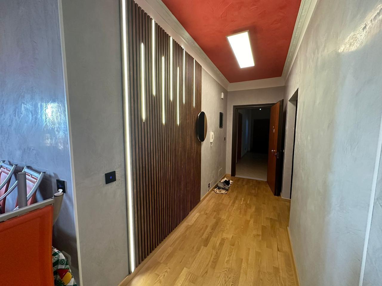 SHITET APARTAMENT 2+1+2 NË SARANDË