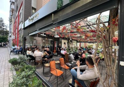 Shitet Biznes Bar/Bistro në Zemër të Bllokut!