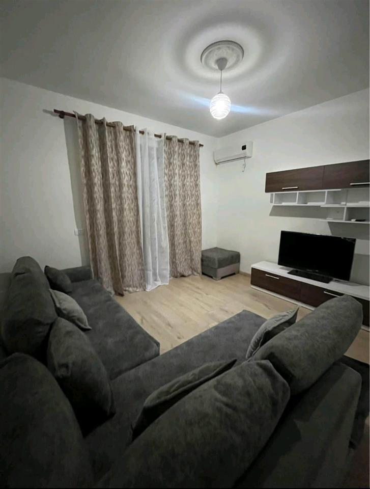 Jepet apartament 2+1+2 me qera ne Vlore