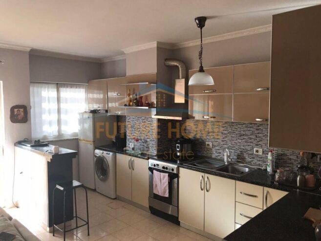 Shitet, Apartament 2+1, Ish Fusha Aviacionit, Tirane