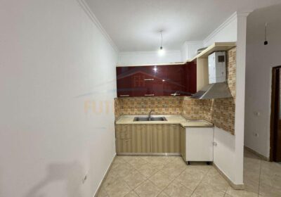 Shitet, Apartament 1+1, Unaza e Re