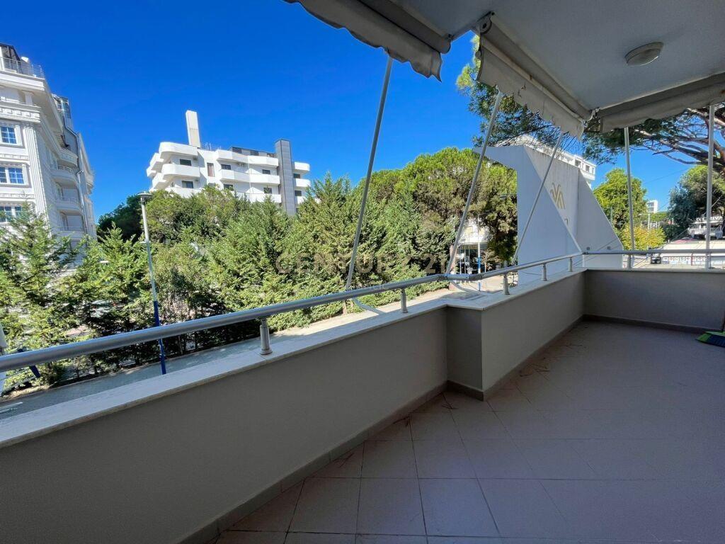 APARTAMENT 1+1 PER SHITJE NE GOLEM PRANE GRAND BLUE FAFA NE