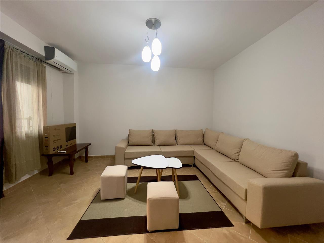 JAPIM ME QIRA APARTAMENT 1+1 TEK KOMPLEKSI HALILI