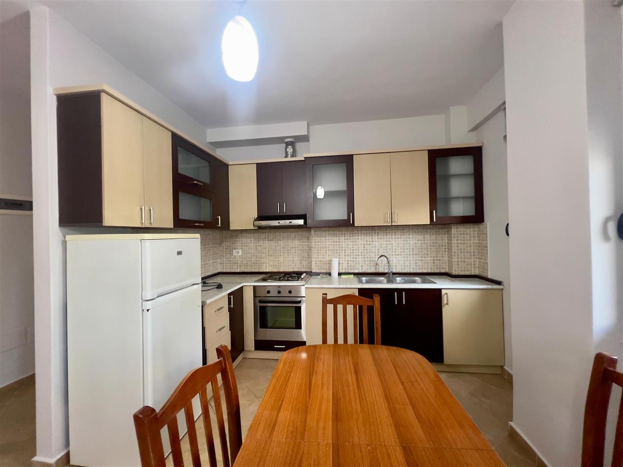 JAPIM ME QIRA APARTAMENT 1+1 TEK KOMPLEKSI HALILI