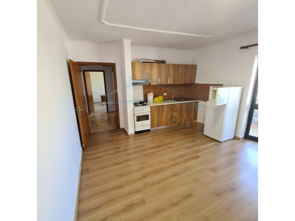 Qera, Apartament 1+1, Stacioni i Trenit, Tiranë
