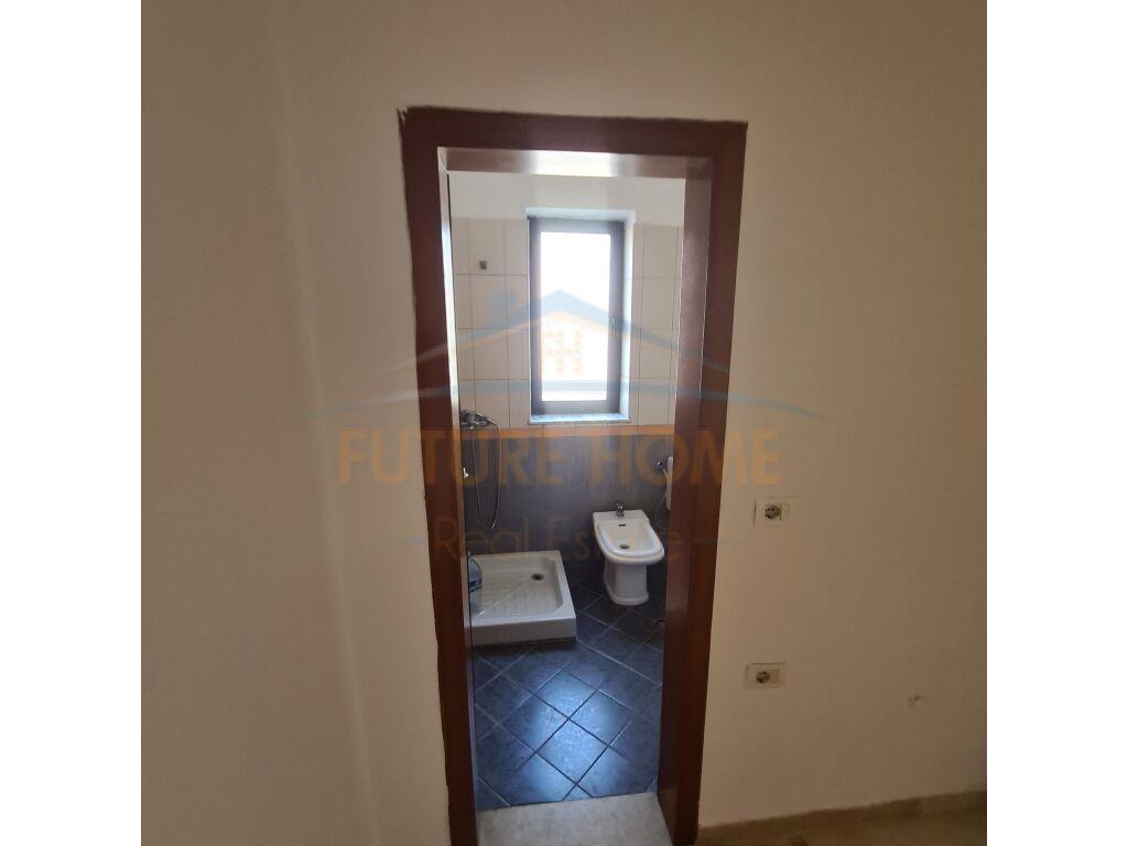 Qera, Apartament 1+1, Stacioni i Trenit, Tiranë