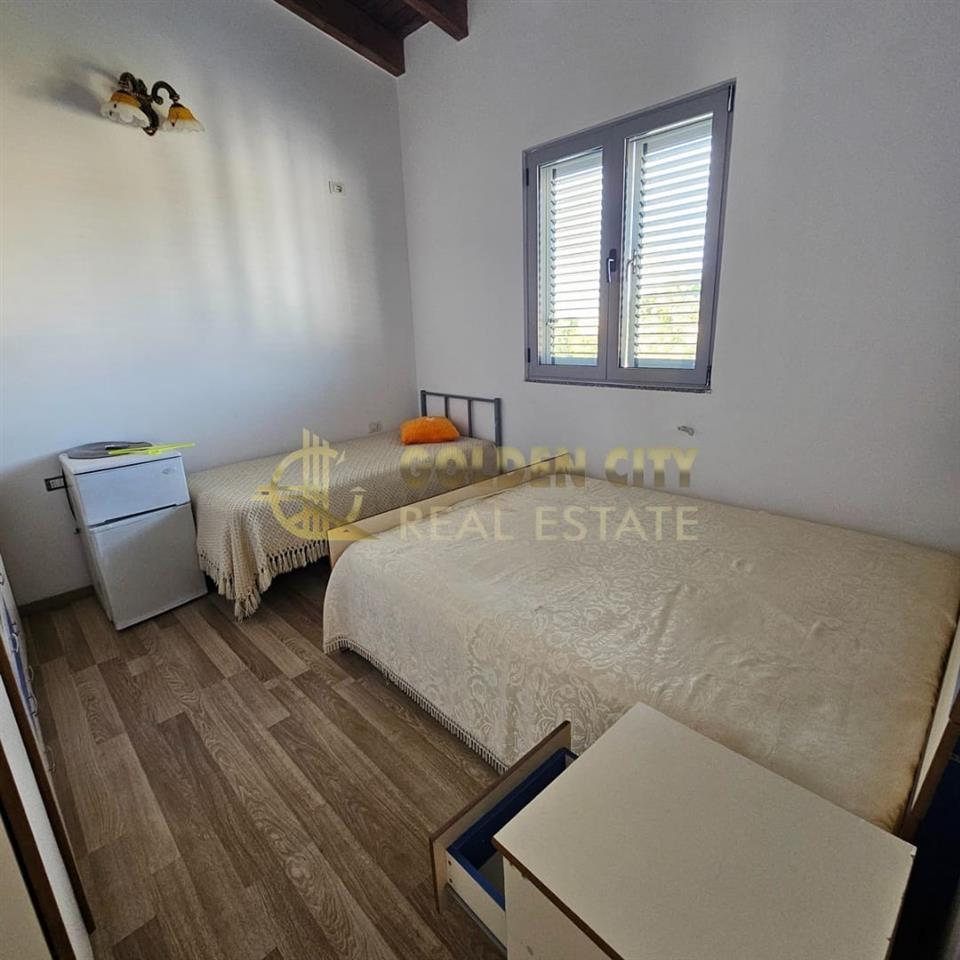 JEPET ME QERA 2+1+2 PLAZH