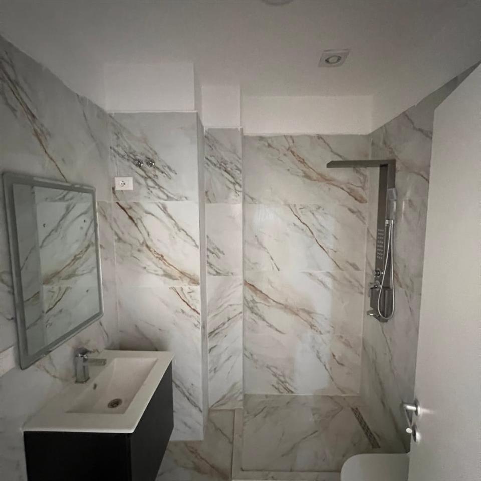 SHITET APARTAMENT 2+1 PLAZH