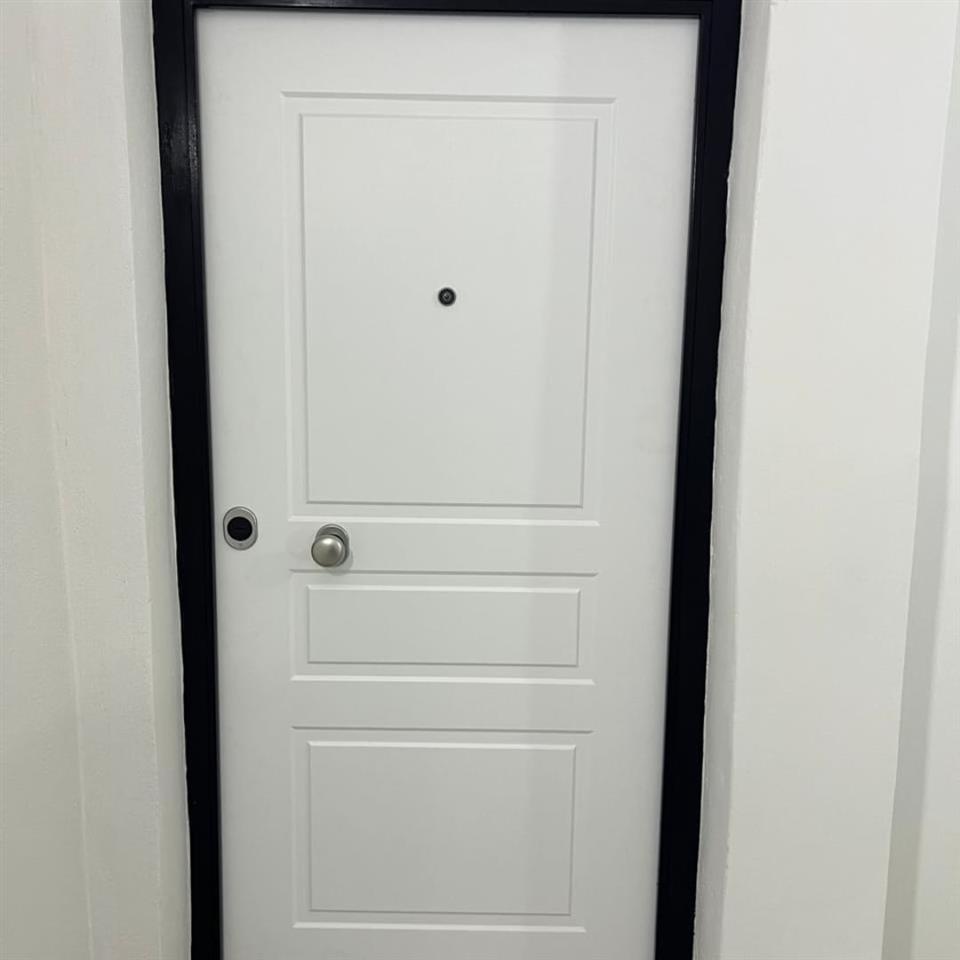 SHITET APARTAMENT 2+1 PLAZH