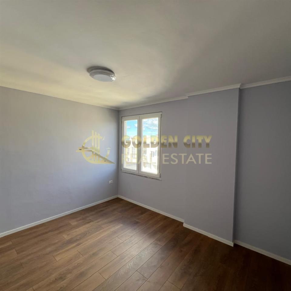 SHITET APARTAMENT 2+1 PLAZH