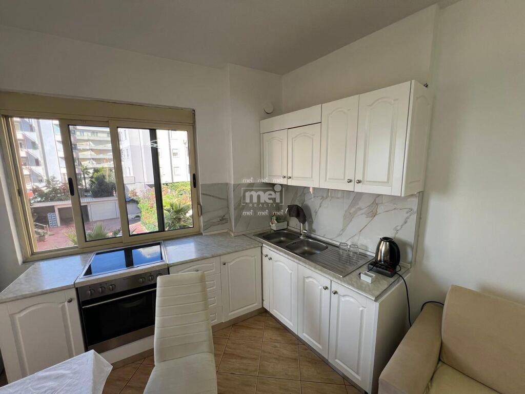 JEPET ME QIRA APARTAMENT 1+1 TEK RROTA E KUQE!