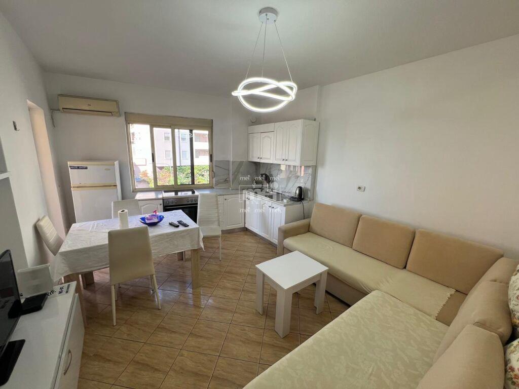 JEPET ME QIRA APARTAMENT 1+1 TEK RROTA E KUQE!