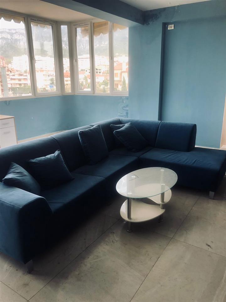 SHITET APARTAMENT 3+1+2 NE SHKOZE!