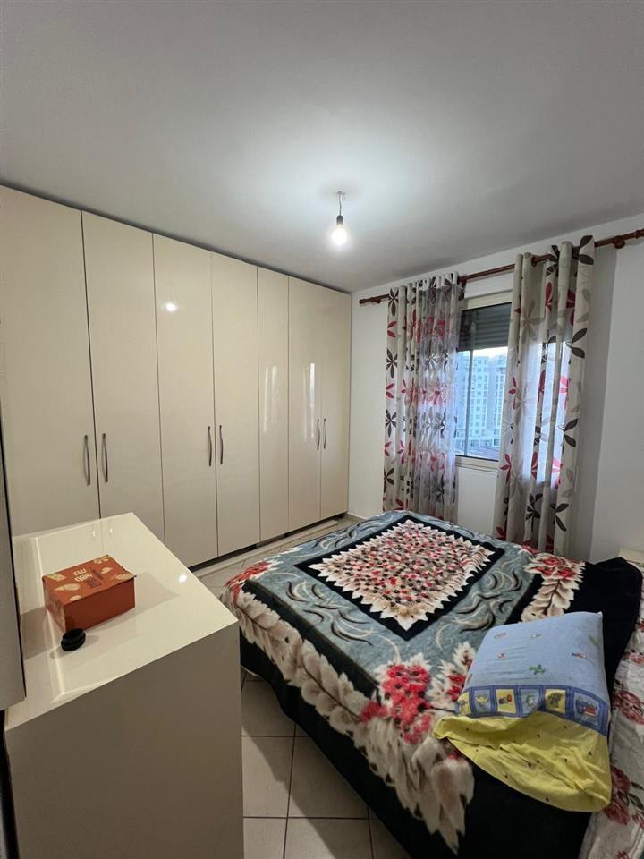 JEPET APRTAMENT ME QERA APARTAMENT 1+1 NE DURRES
