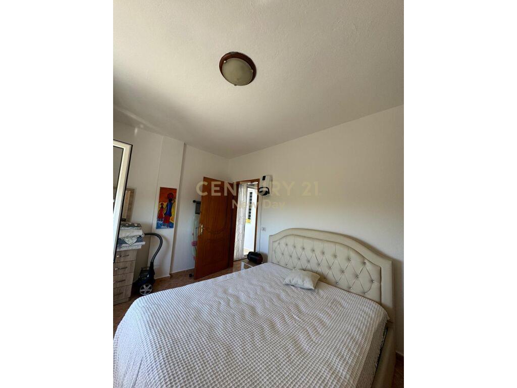 Jepet me qira apartament 1+1 me pamje deti , zona Iliria, Pl