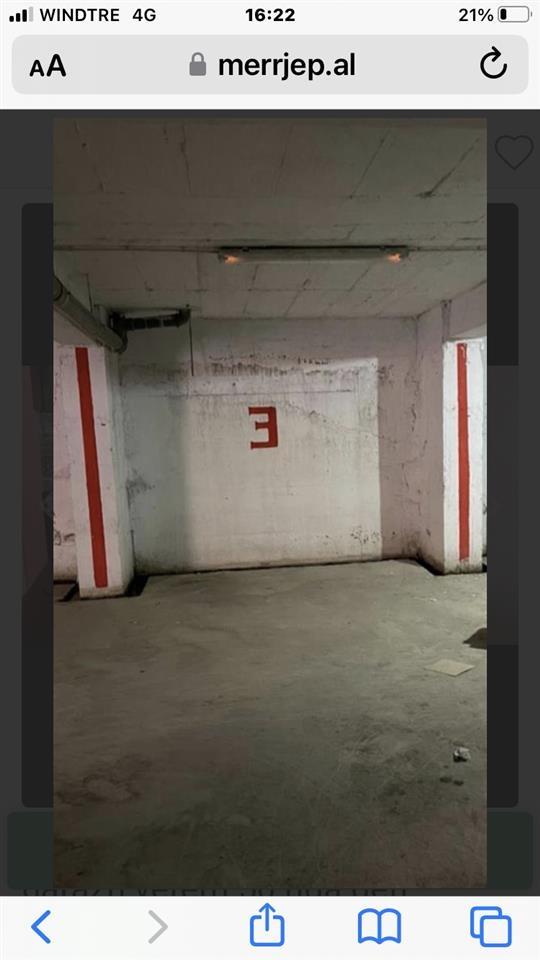 Shitet apartament me garazh