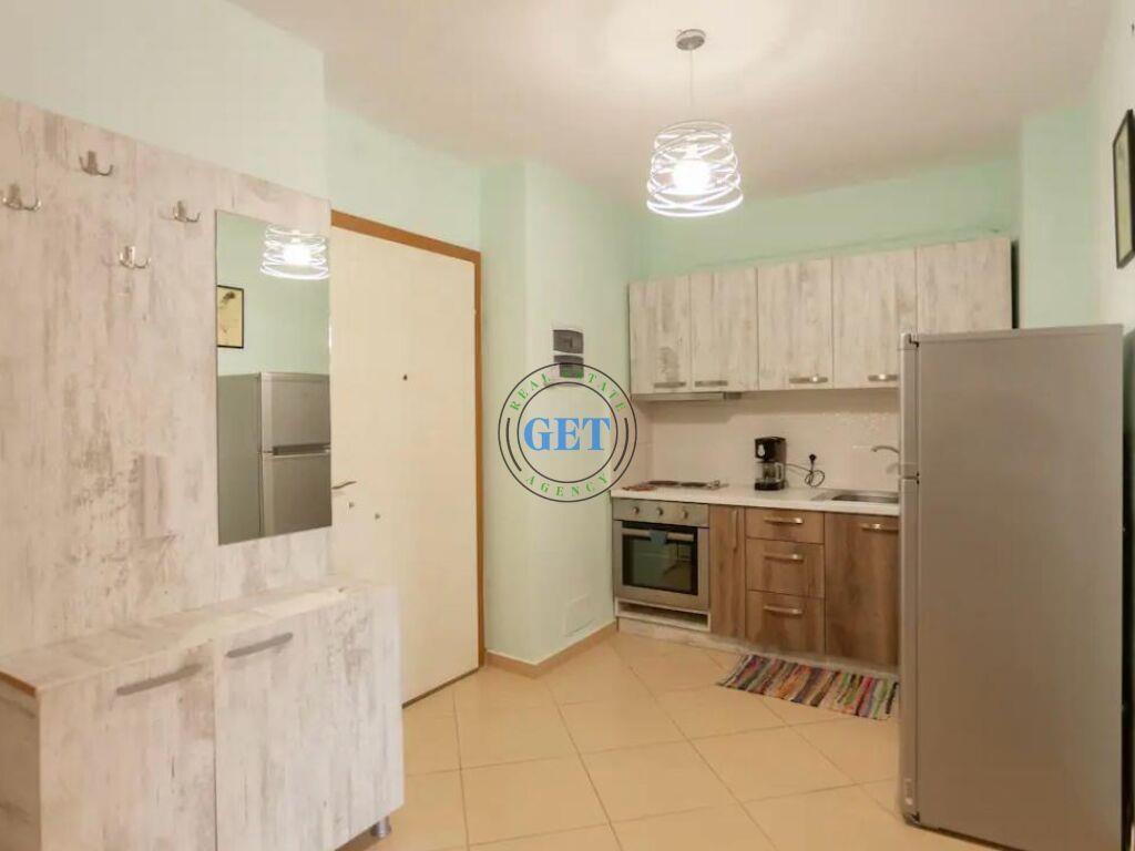 SHITET APARTAMENT 2+1, ME PAMJE DETI , SARANDE!