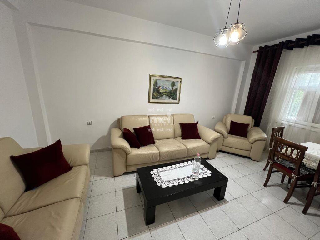 JEPET ME QIRA APARTAMENT 1+1 AFER STADIUMIT!