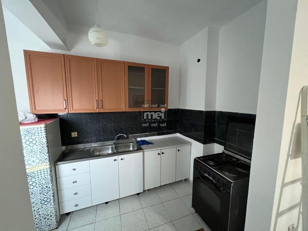 JEPET ME QIRA APARTAMENT 1+1 AFER STADIUMIT!