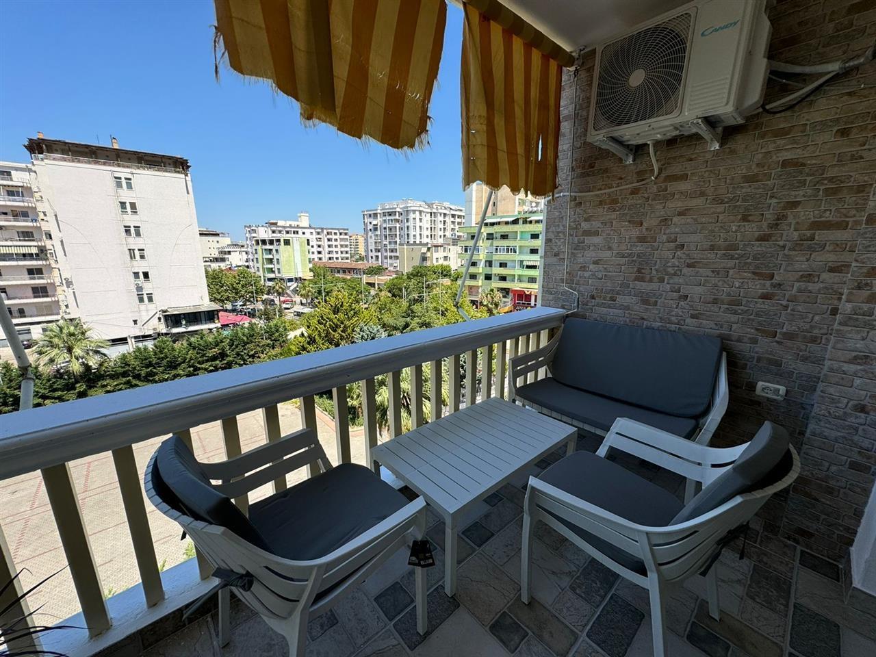 SHITET apartament 2+1, Plazh ne Krahun e Detit