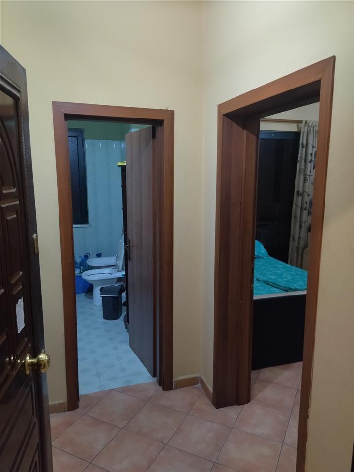 jepet apartament me qera ditore plazh
