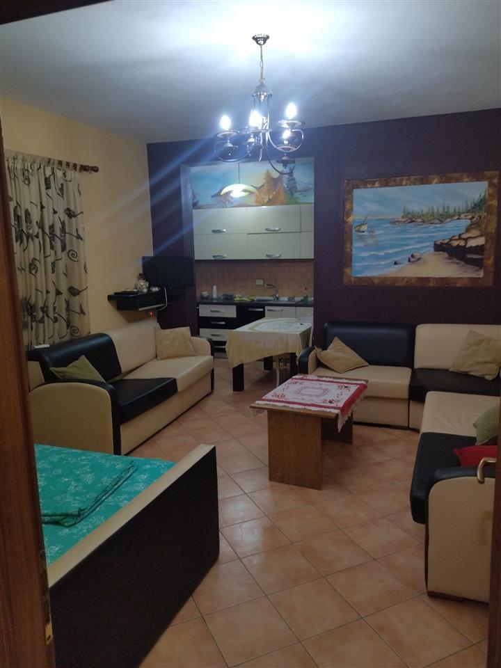 jepet apartament me qera ditore plazh