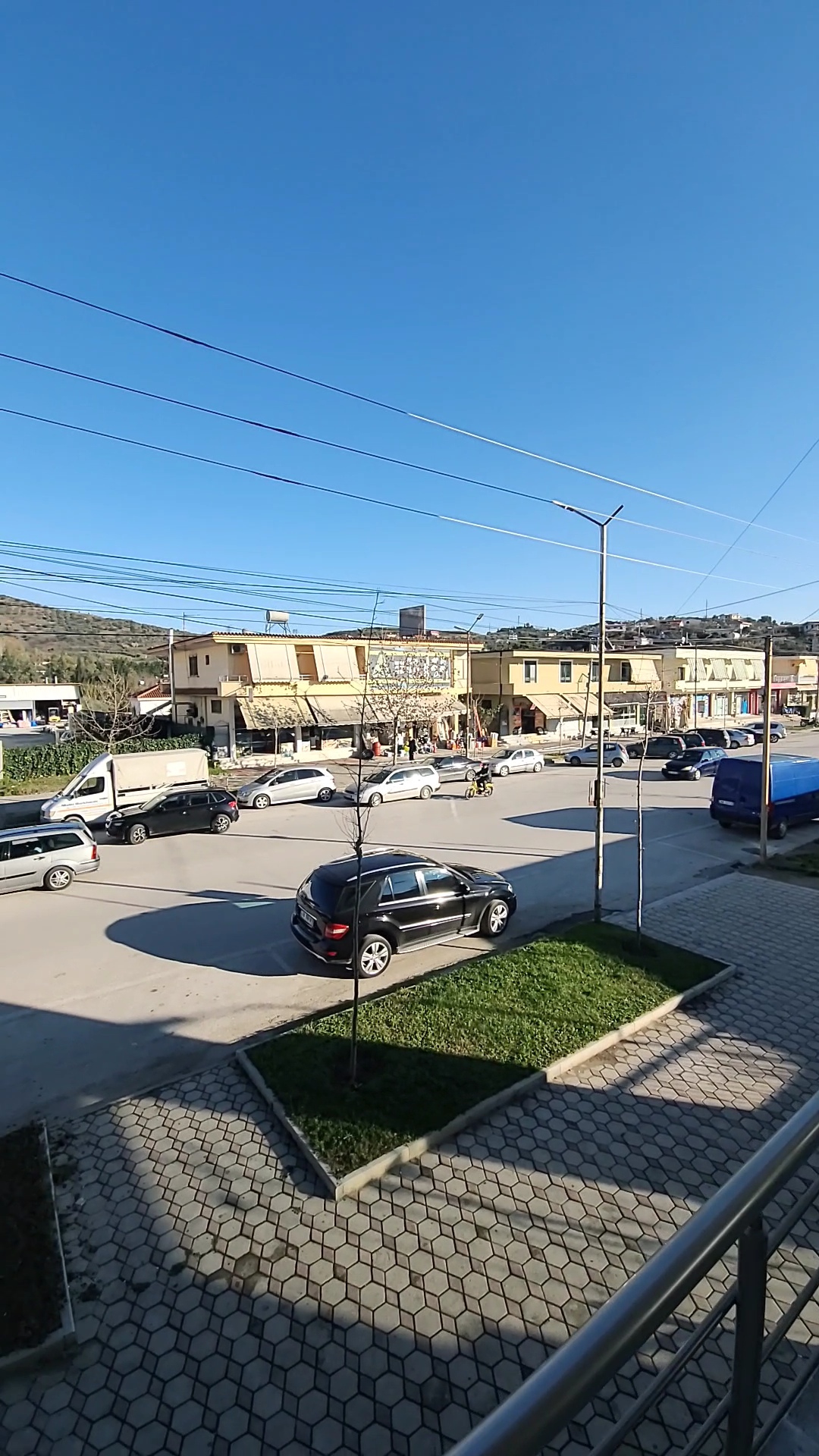 Shitet Njesi Komerciale Biznesi per Hoteleri / Air