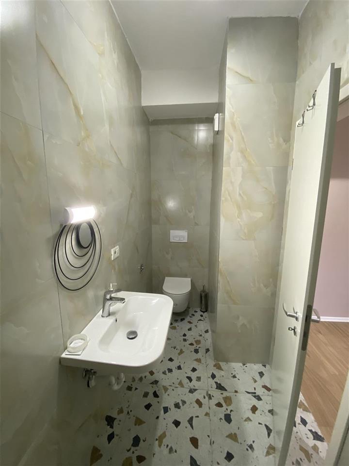 Ofroj me qera garsoniere te re 29m2 kati 0 Mangalem21 Alidem