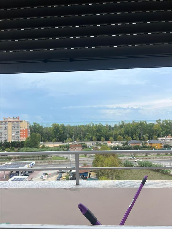 Shitet garsioniere me pamje deti