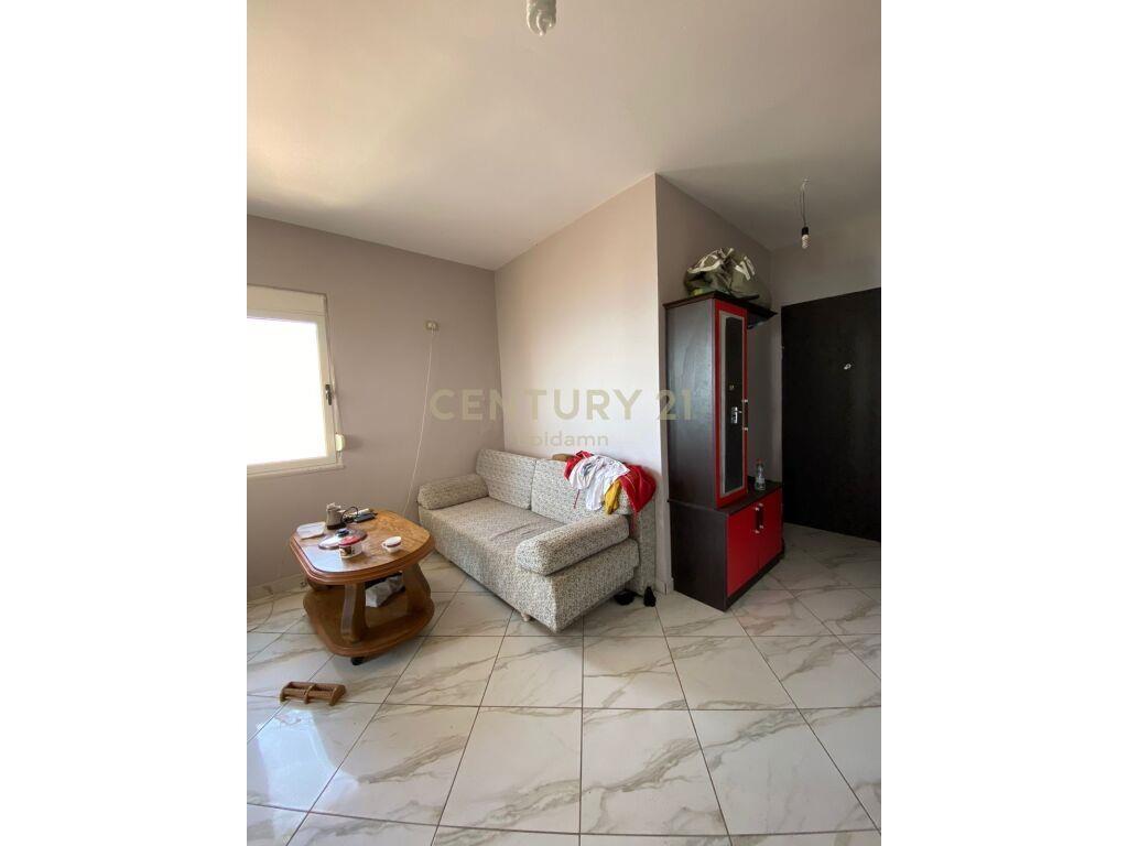 APARTAMENT 1+1 NE SHITJE ME PAMJE DETI TEK SHKEMBI KAVAJES !