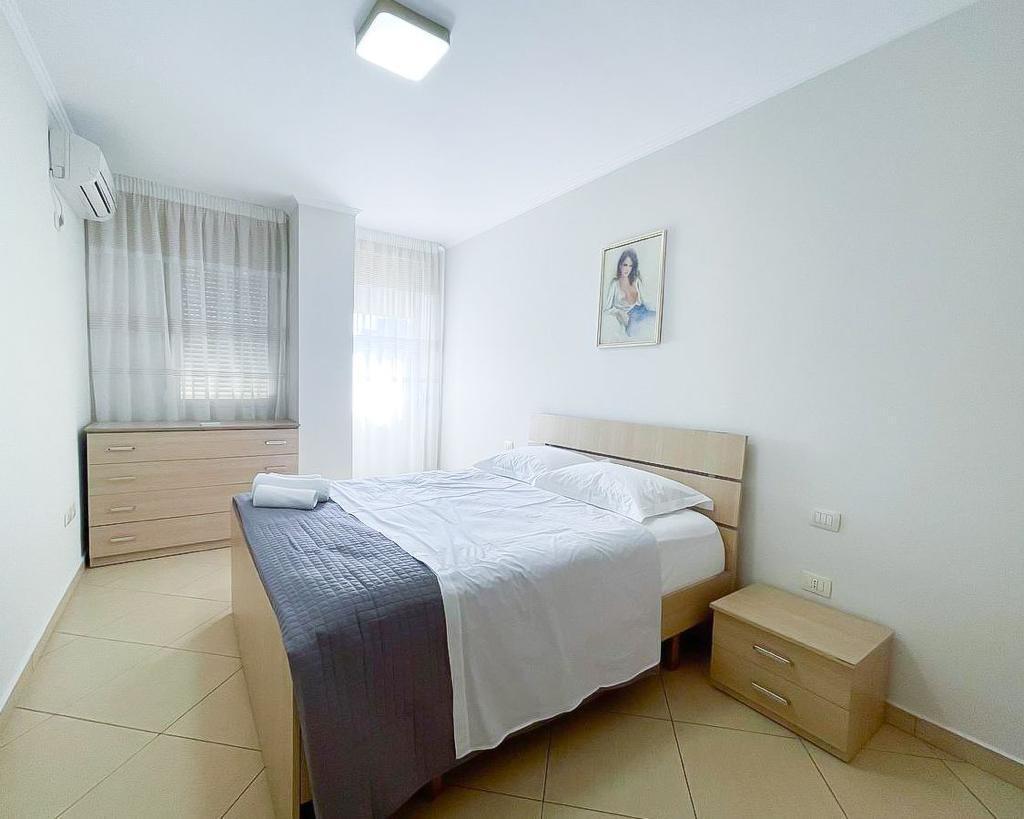 Qera, Apartament 1+1, Rruga e Kavajës, Tiranë