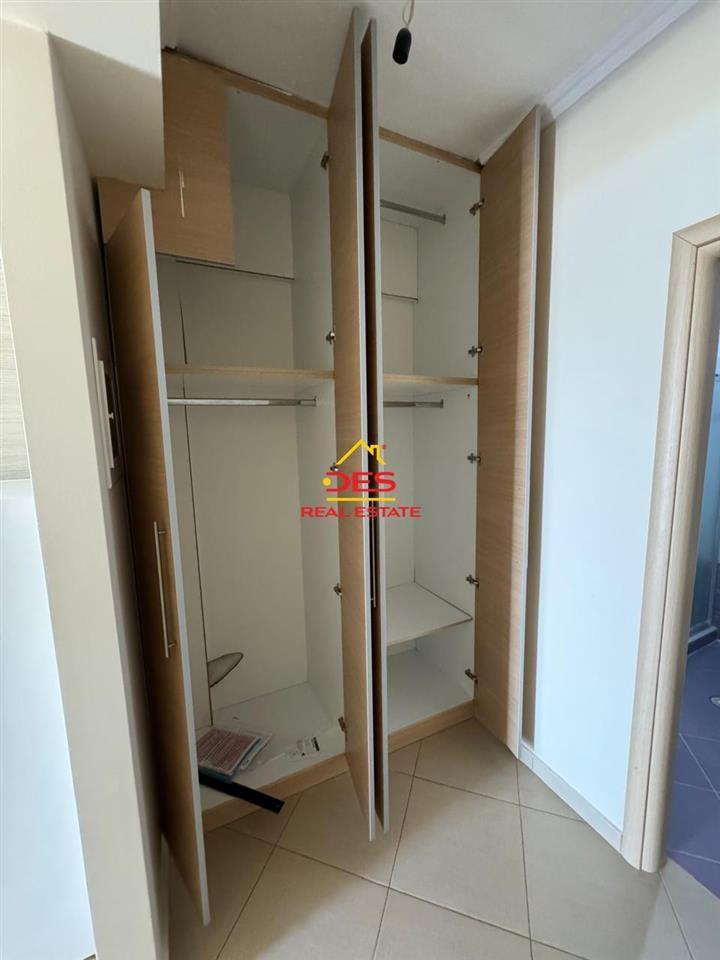 JEPET APARTAMENT 2+1 ME QERA NE SARANDE