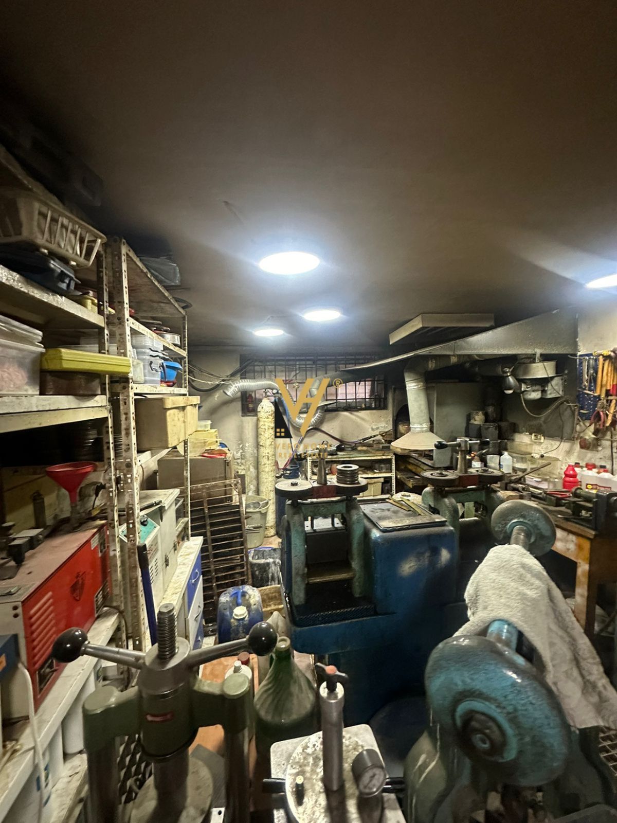 ARGJENDARI TE BLV ZOGU I PARE 600.000 EURO