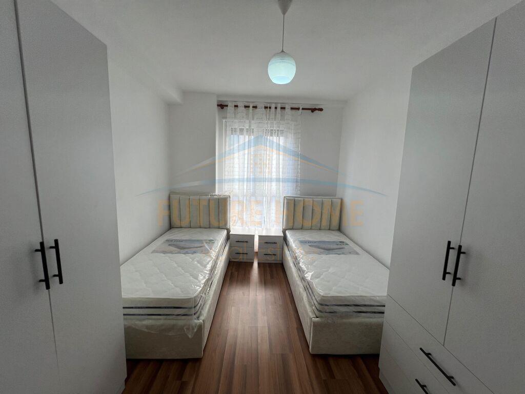 Qera, Apartament 2+1+2, Unaza e Re