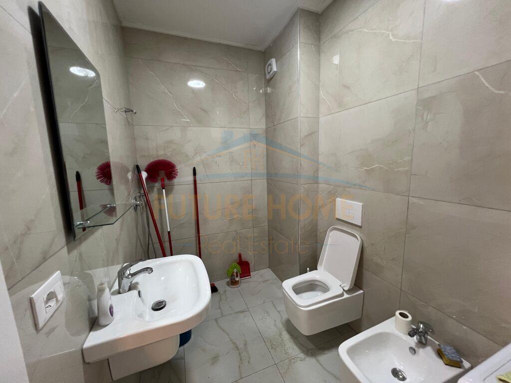 Qera, Apartament 2+1+2, Unaza e Re