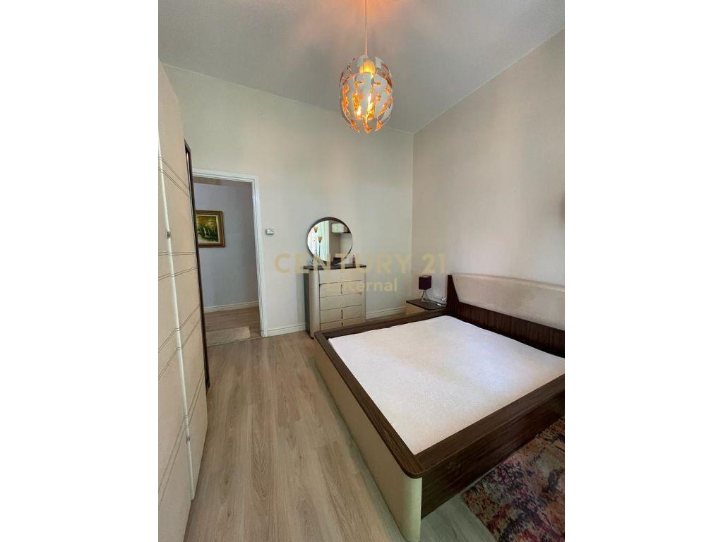 Apartament 1+1+per Qera te rruga Bardhyl