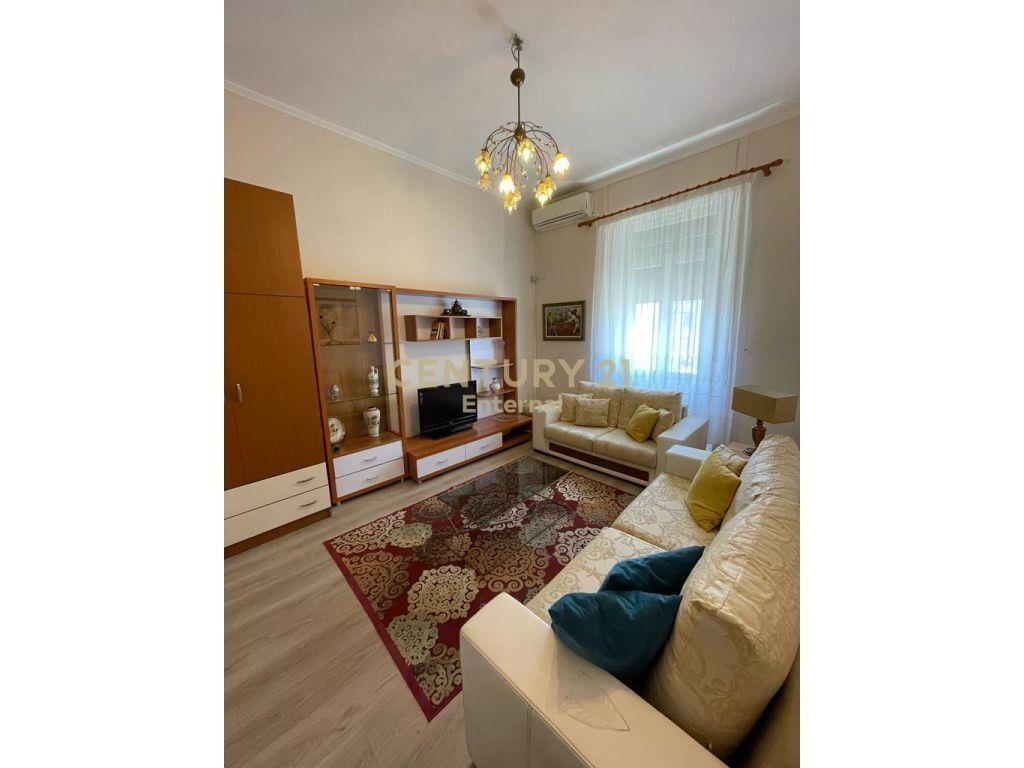 Apartament 1+1+per Qera te rruga Bardhyl